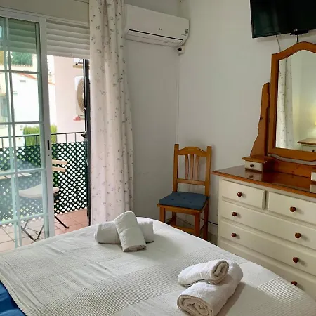 Apartment En La Carihuela Cerca Playa *